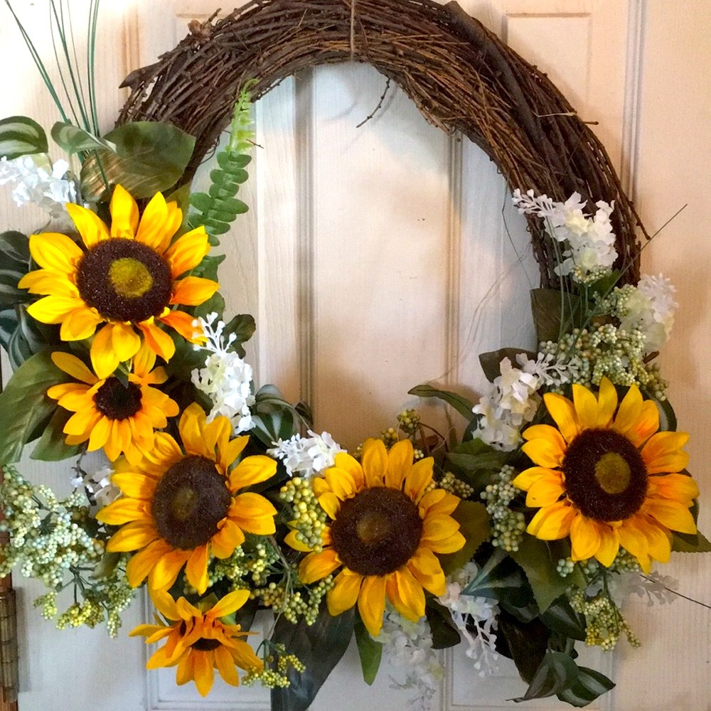 “Sunflower Kisses” Wreath!💕